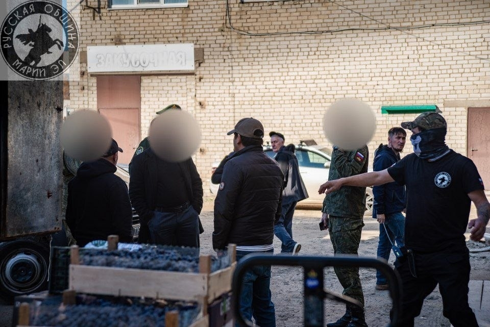 Дружина пришла с проверкой на овощебазу!
